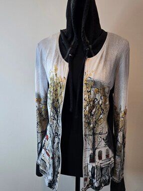 Dolcezza 100$ Viscose Artistic Print Long Sleeve Hoodie MEDIUM